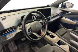 Sininen Volkswagen ID.4 2022 kuva 3.