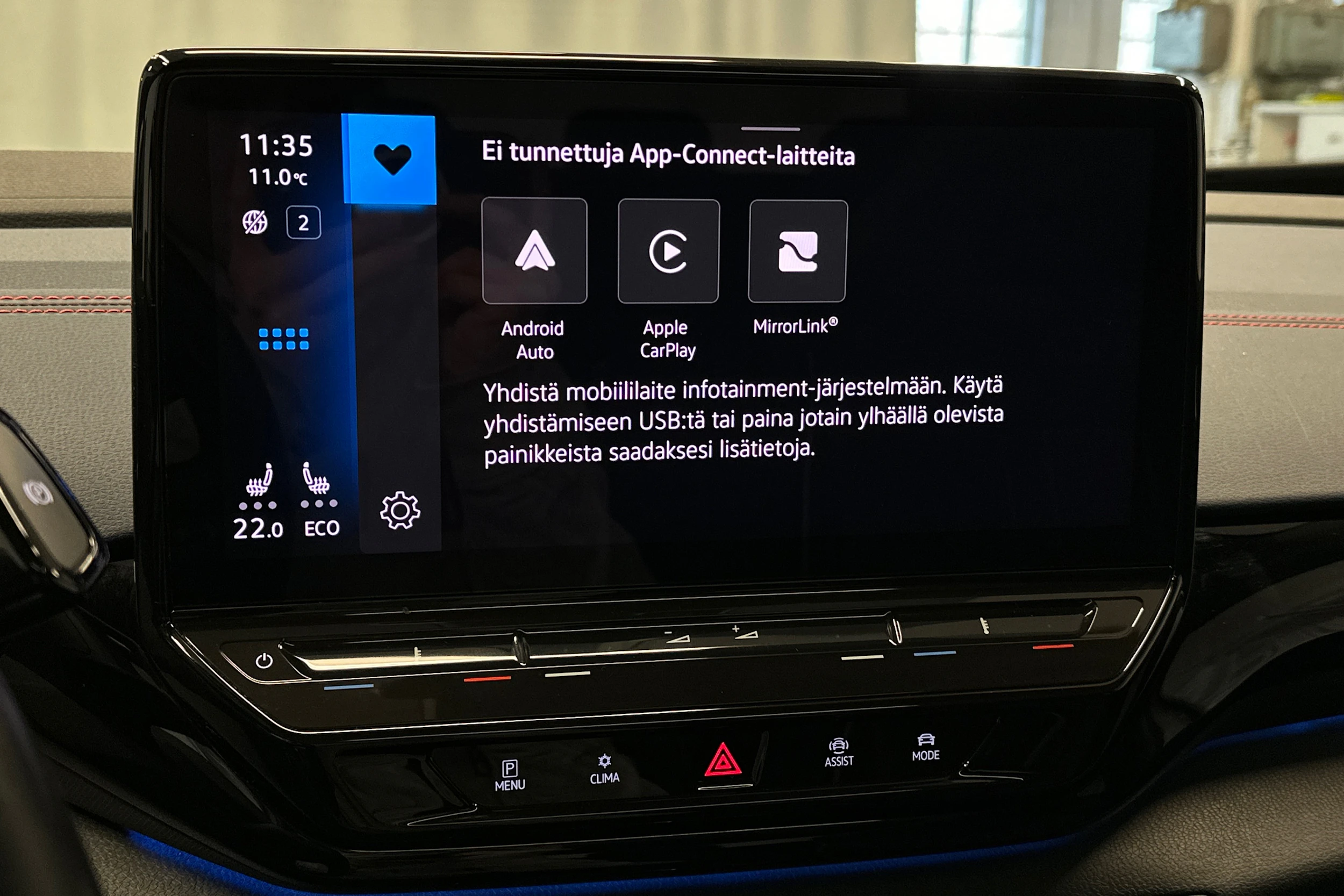 valkoinen Volkswagen ID.4 2022 kuva 26.