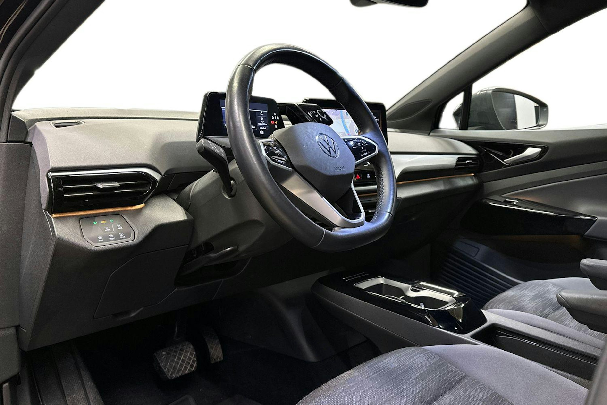 harmaa Volkswagen ID.4 2022 kuva 7.