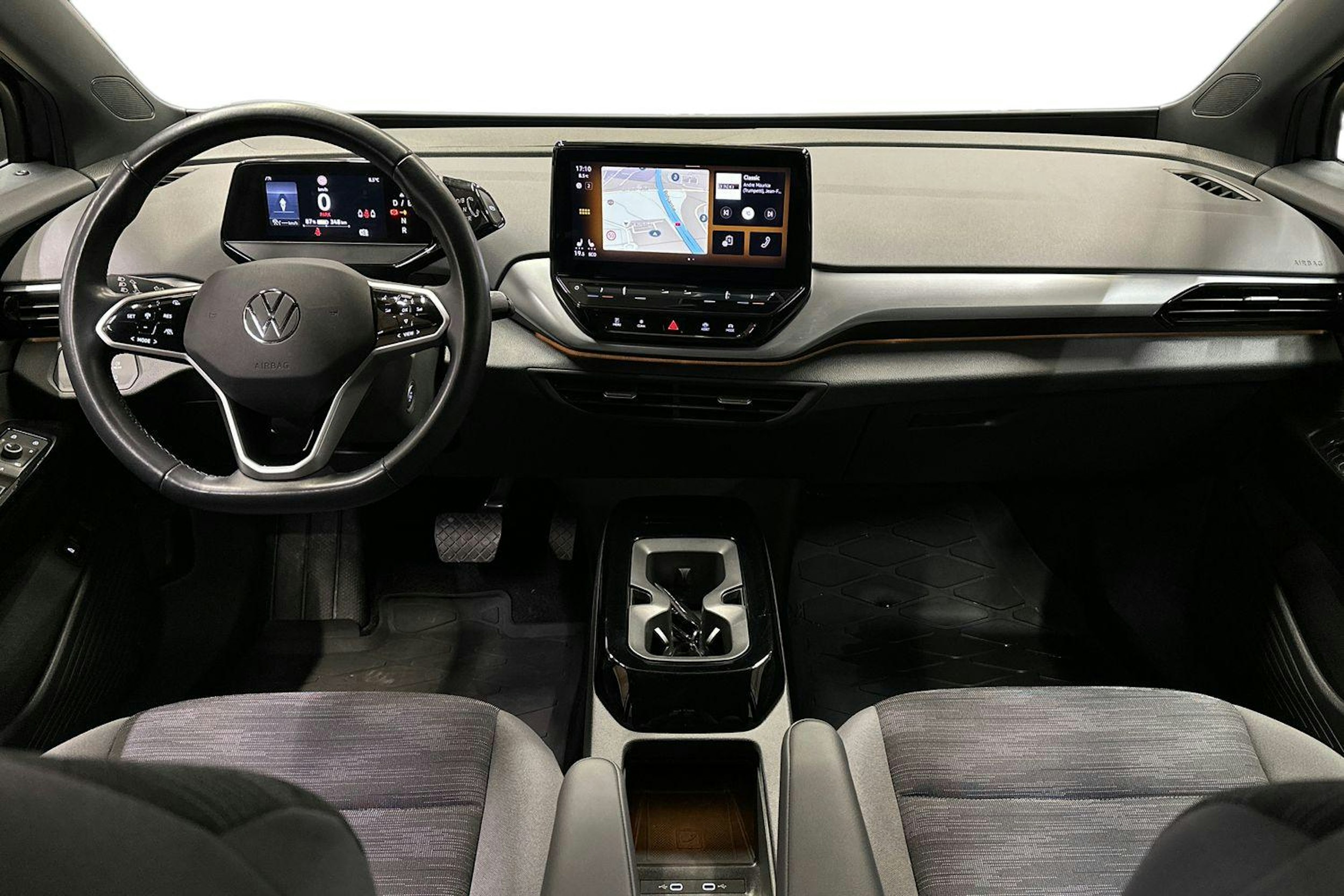 harmaa Volkswagen ID.4 2022 kuva 9.