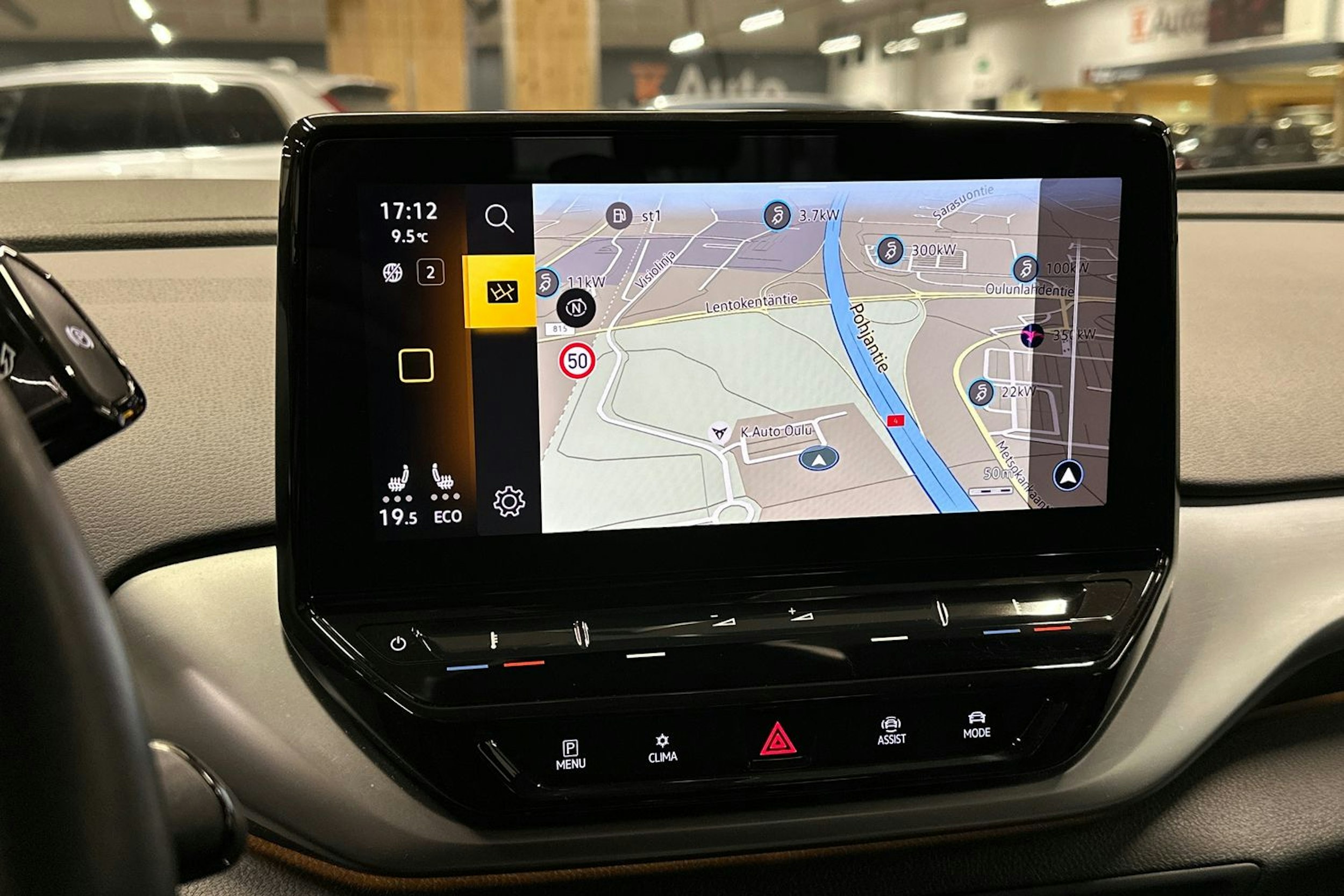 harmaa Volkswagen ID.4 2022 kuva 15.