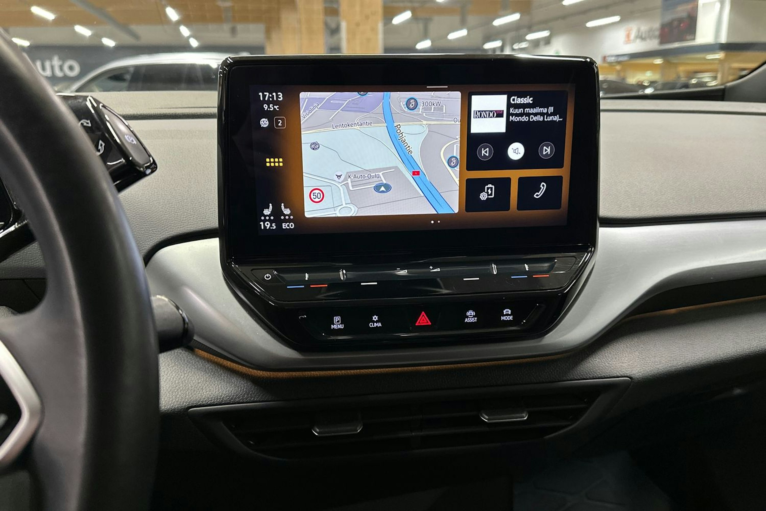 harmaa Volkswagen ID.4 2022 kuva 20.