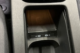 harmaa Volkswagen ID.4 2022 kuva 21.