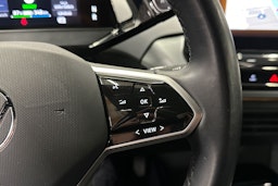 harmaa Volkswagen ID.4 2022 kuva 24.