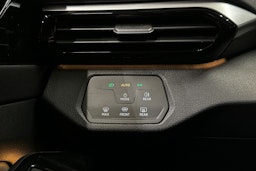 harmaa Volkswagen ID.4 2022 kuva 25.