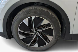 valkoinen Volkswagen ID.4 2022 kuva 9.