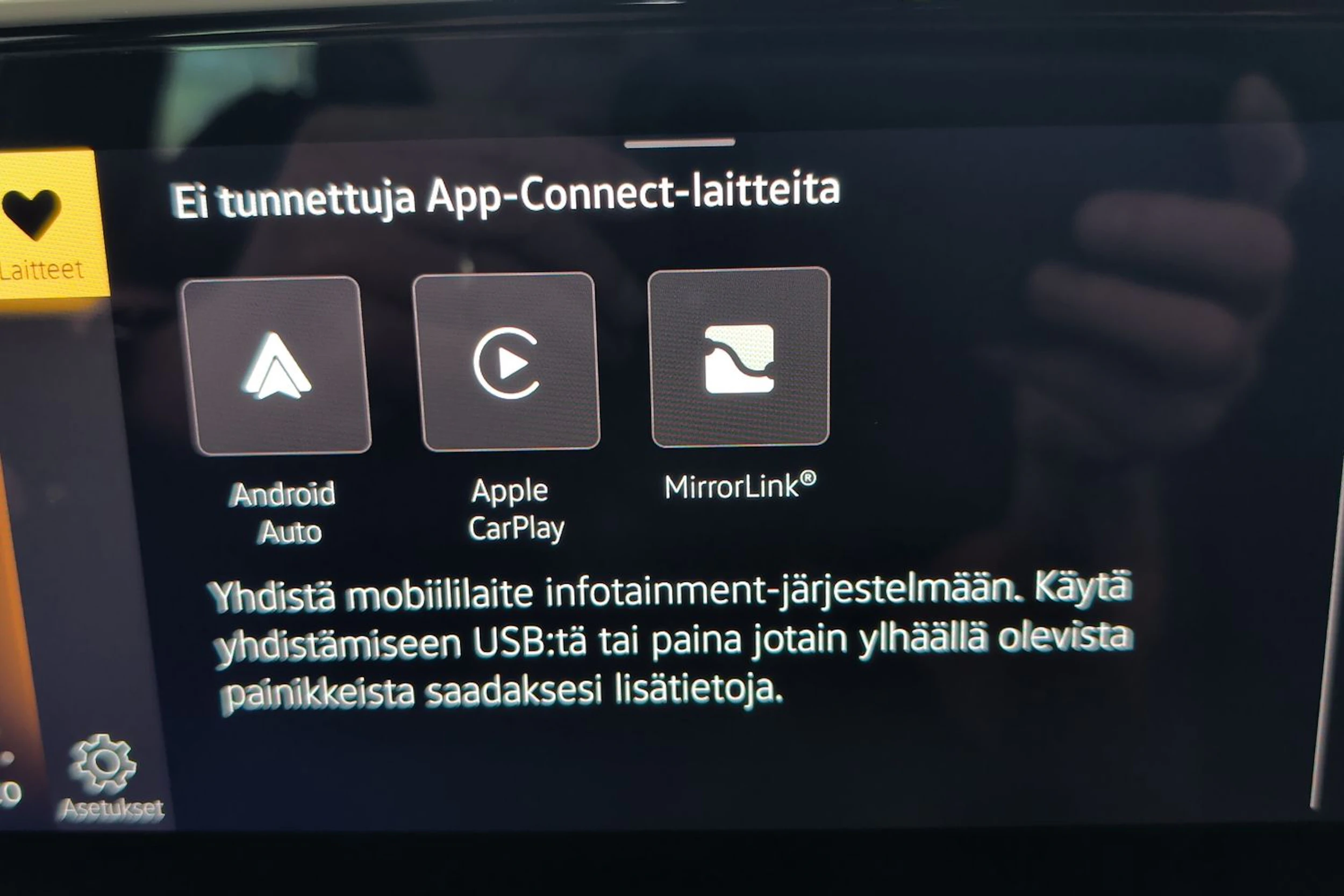 valkoinen Volkswagen ID.4 2022 kuva 19.