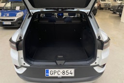 valkoinen Volkswagen ID.4 2022 kuva 14.