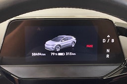 valkoinen Volkswagen ID.4 2022 kuva 18.