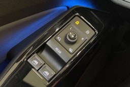 valkoinen Volkswagen ID.4 2022 kuva 30.