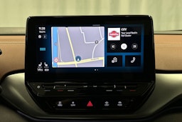 valkoinen Volkswagen ID.4 2022 kuva 14.