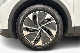 valkoinen Volkswagen ID.4 2022 kuva 28.
