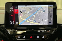 punainen Volkswagen ID.4 2022 kuva 22.