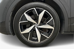 harmaa Volkswagen ID.4 2022 kuva 11.