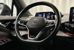 harmaa Volkswagen ID.4 2022 kuva 13.