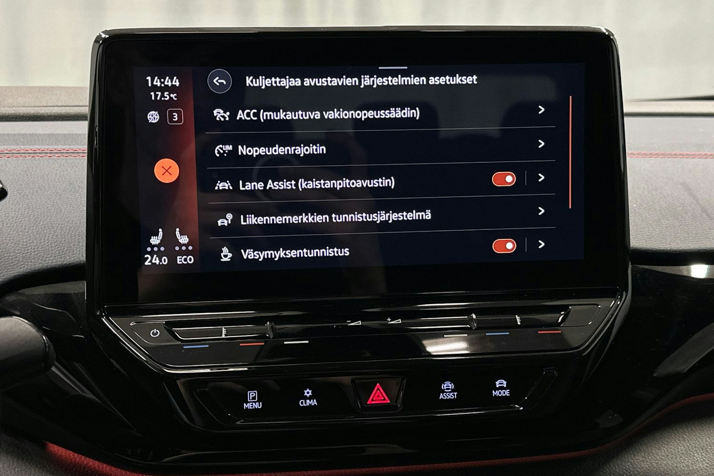 harmaa Volkswagen ID.4 2022 kuva 23.
