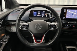 harmaa Volkswagen ID.4 2022 kuva 16.