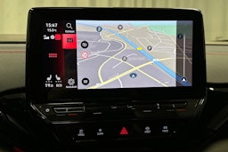valkoinen Volkswagen ID.4 2022 kuva 19.
