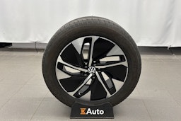 Valkoinen Volkswagen ID.4 2022 kuva 13.