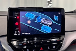 Valkoinen Volkswagen ID.4 2022 kuva 24.