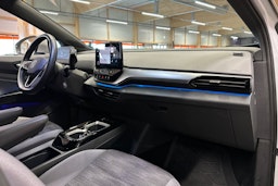 valkoinen Volkswagen ID.4 2022 kuva 14.