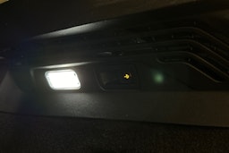 musta Volkswagen ID.4 2022 kuva 26.