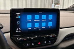 punainen Volkswagen ID.4 2022 kuva 27.
