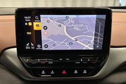 punainen Volkswagen ID.4 2022 kuva 23.