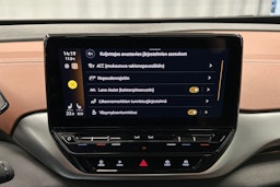 punainen Volkswagen ID.4 2022 kuva 27.