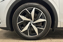 hopea Volkswagen ID.4 2022 kuva 11.