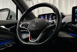 valkoinen Volkswagen ID.4 2022 kuva 18.