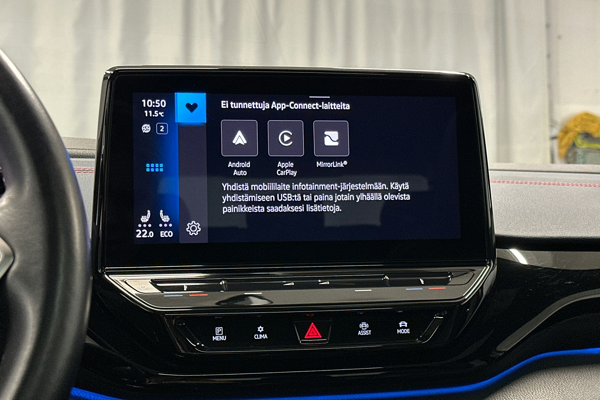 valkoinen Volkswagen ID.4 2022 kuva 25.