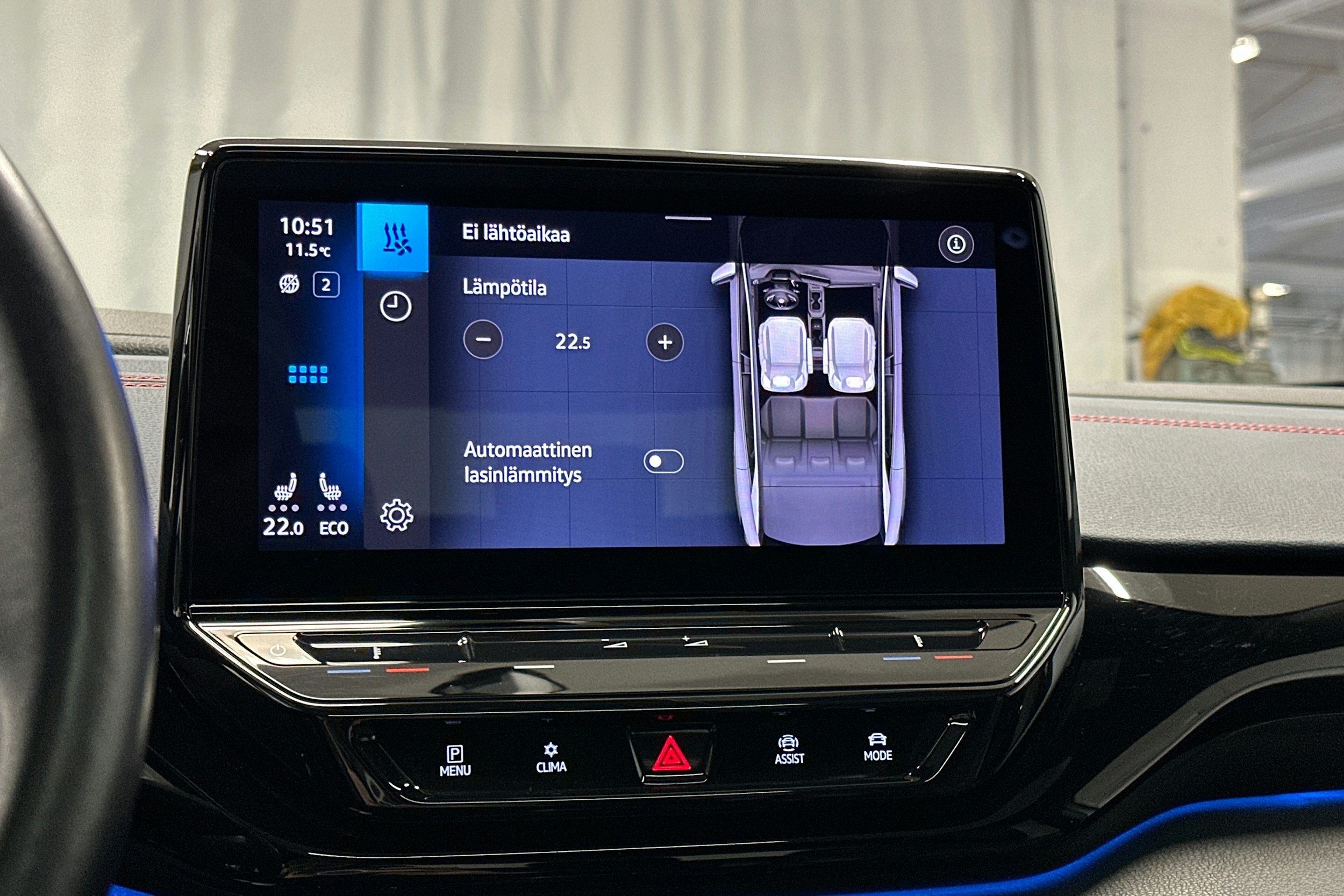 valkoinen Volkswagen ID.4 2022 kuva 29.