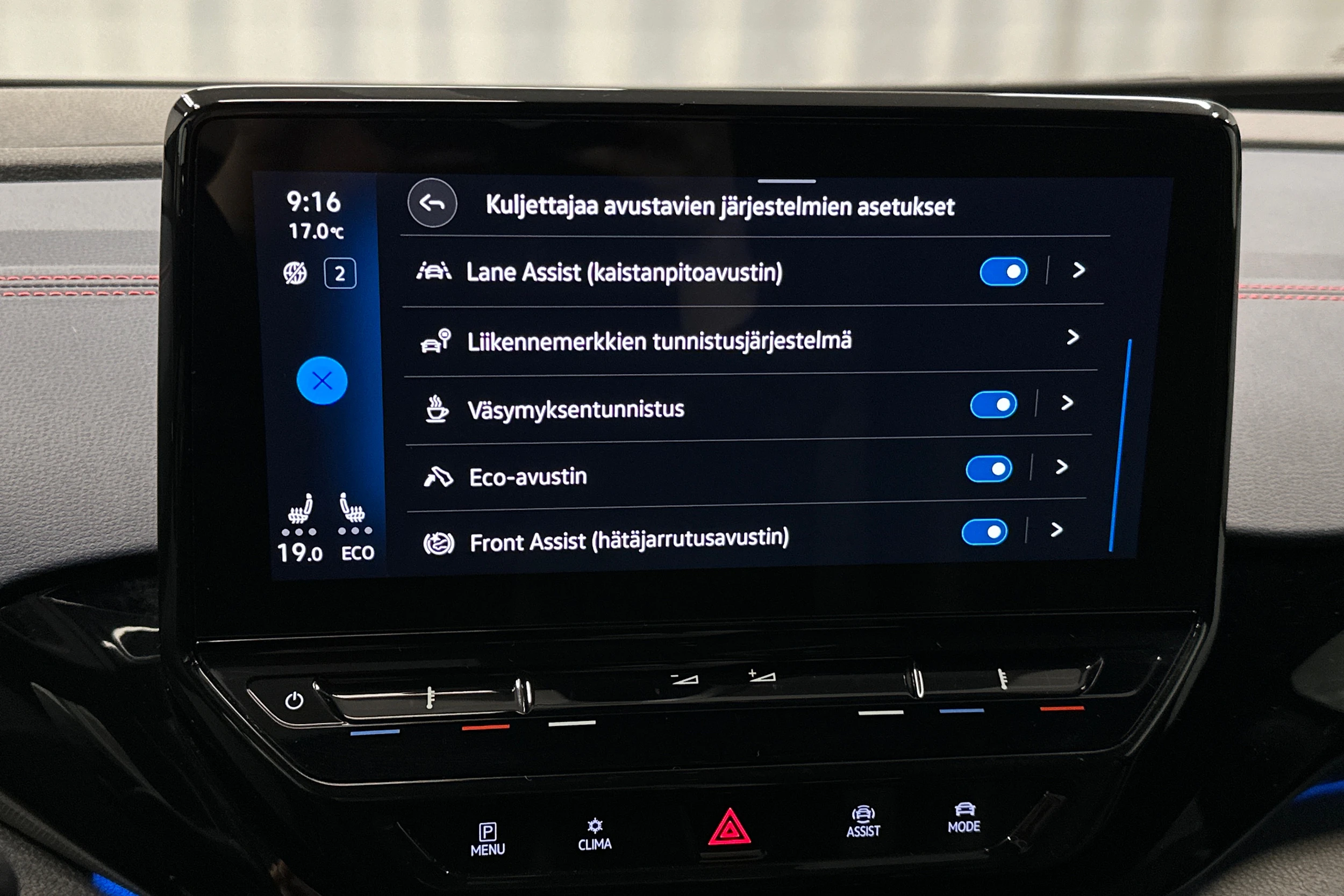 musta Volkswagen ID.4 2022 kuva 34.
