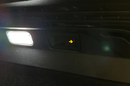 musta Volkswagen ID.4 2022 kuva 42.