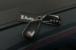 musta Volkswagen ID.4 2022 kuva 44.