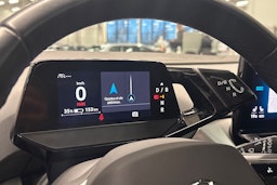 musta Volkswagen ID.4 2022 kuva 18.