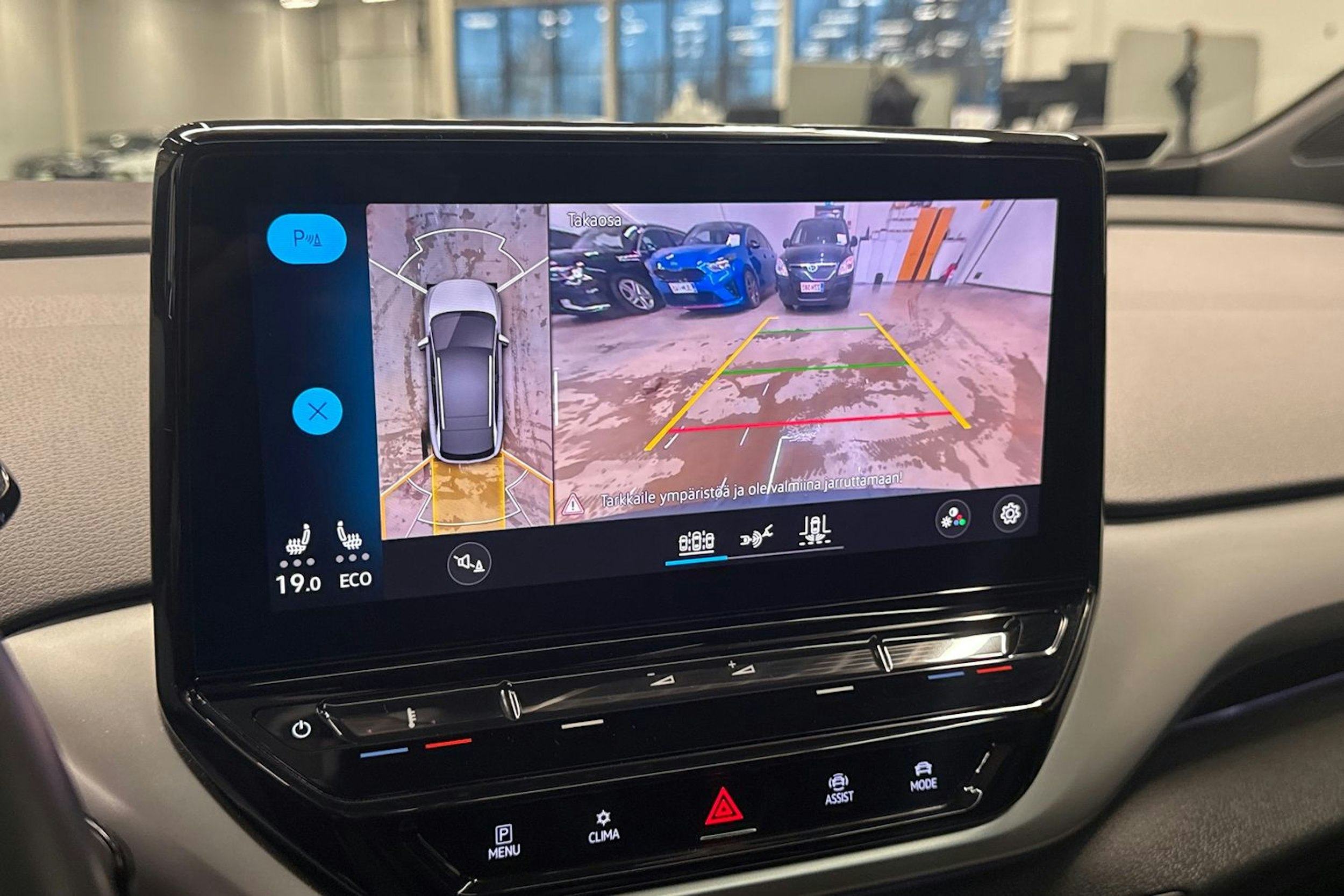 musta Volkswagen ID.4 2022 kuva 21.