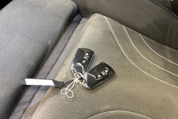 musta Volkswagen ID.4 2022 kuva 32.