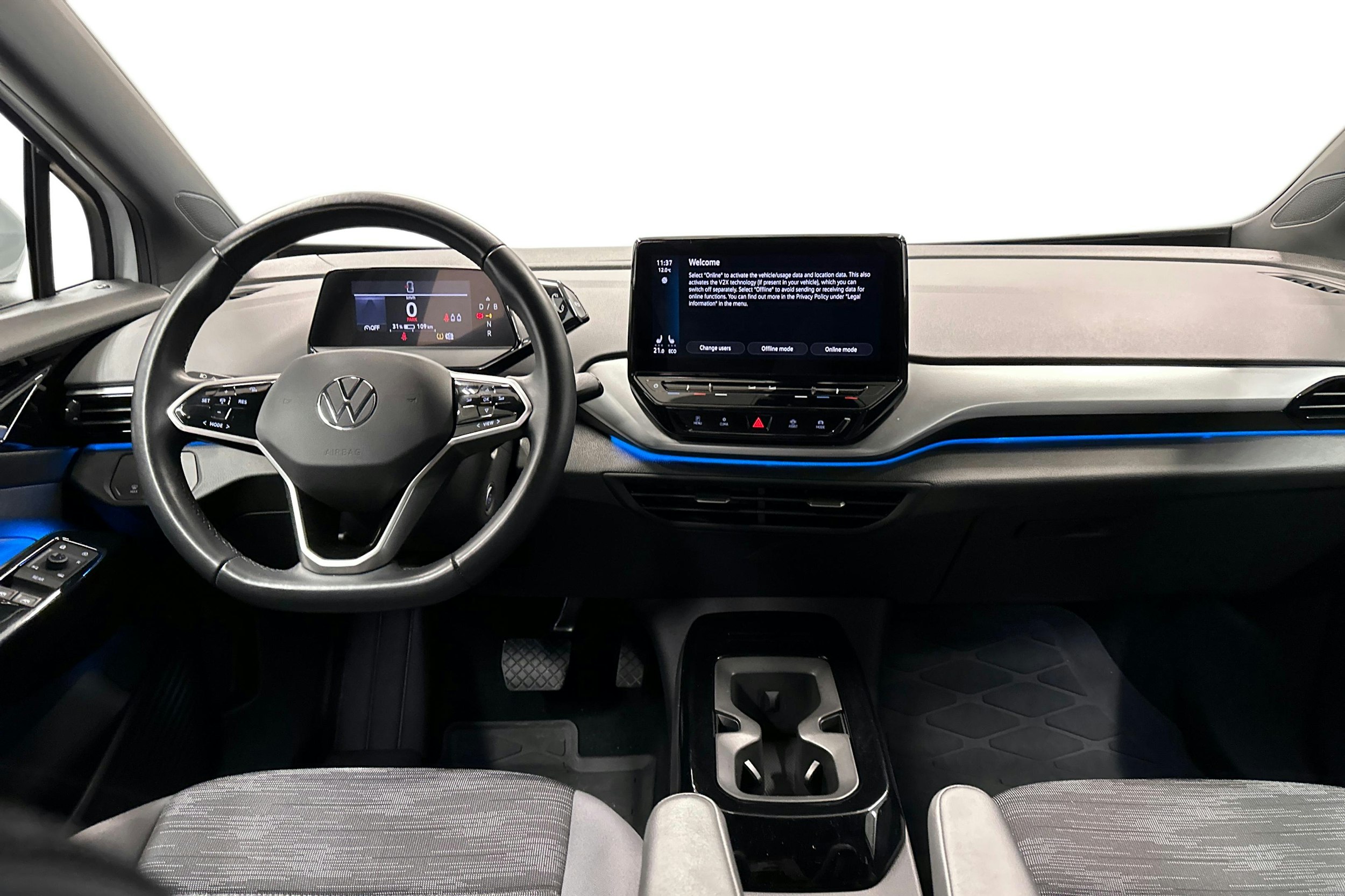 valkoinen Volkswagen ID.4 2022 kuva 9.