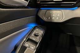 valkoinen Volkswagen ID.4 2022 kuva 17.