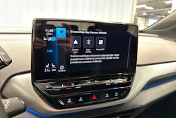 valkoinen Volkswagen ID.4 2022 kuva 20.