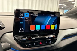 valkoinen Volkswagen ID.4 2022 kuva 24.