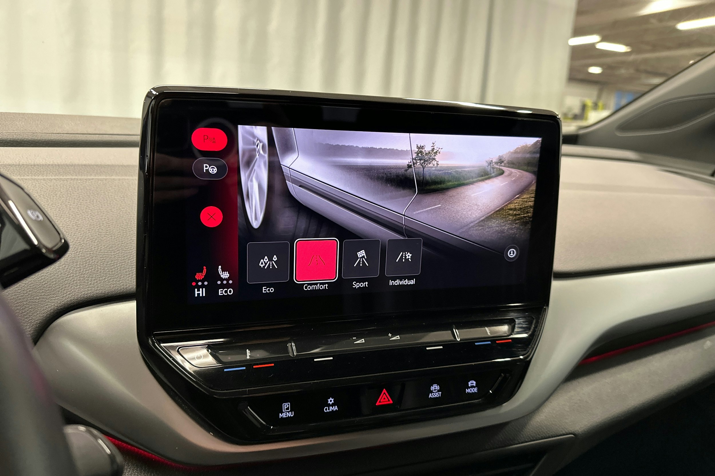 musta Volkswagen ID.4 2022 kuva 19.