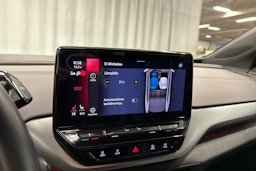 musta Volkswagen ID.4 2022 kuva 22.