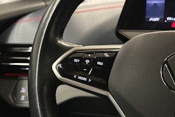 harmaa Volkswagen ID.4 2022 kuva 22.