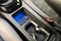 valkoinen Volkswagen ID.4 2022 kuva 17.