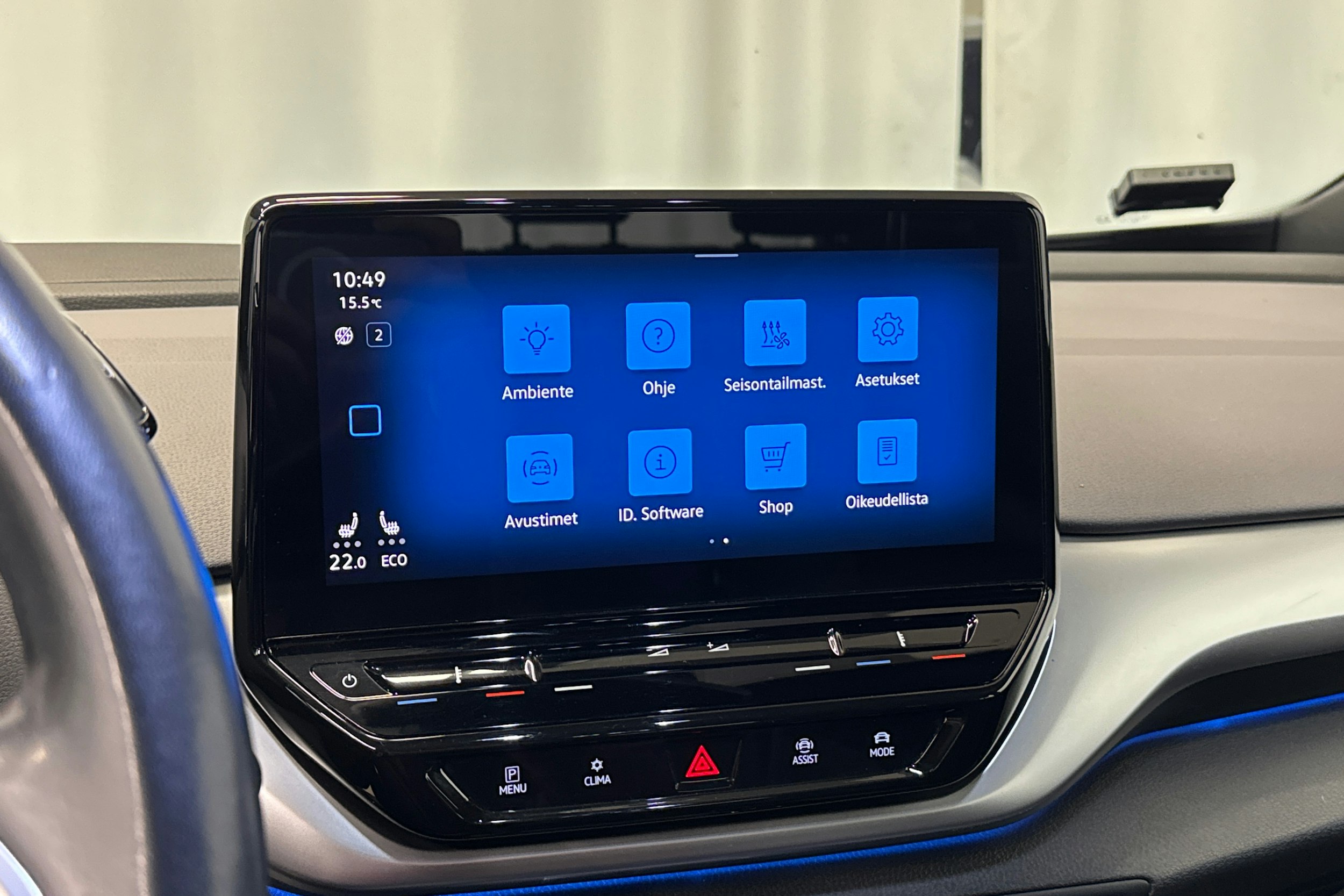 valkoinen Volkswagen ID.4 2022 kuva 20.