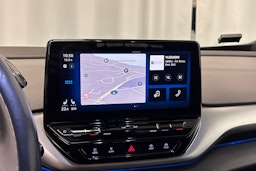 valkoinen Volkswagen ID.4 2022 kuva 21.