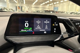 valkoinen Volkswagen ID.4 2023 kuva 18.